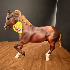 Breyer ASPCA benefit model with dog and cat